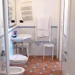 Il Porticciolo Di Amalfi