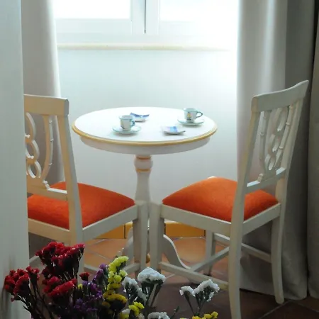 Il Porticciolo Di Couette-café 3*
