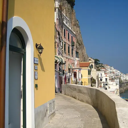 Bed & Breakfast Il Porticciolo Di 3*