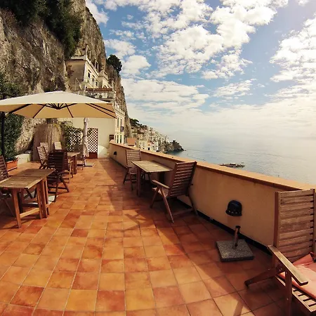 Il Porticciolo Di Frühstückspension Amalfi